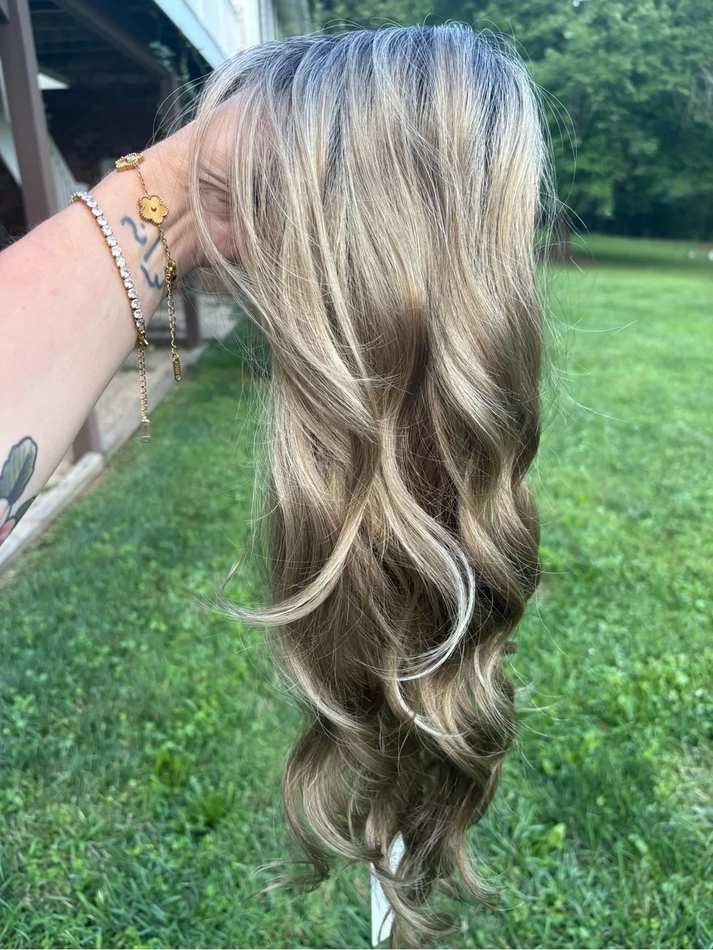 BNWT Envy Brianna Hand-Tied Wig, Gorgeous Multi Dimensional Blonde